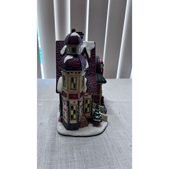 Normal Rockwell Saturday Evening Post Santas Workshop Lighted Christmas Village - Picture 5 of 11